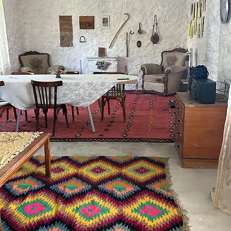 Bardhyl Balili بيت للعطل